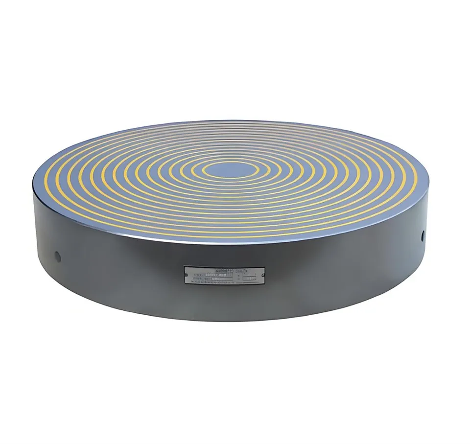 동심극이 있는 원형 전자기 척